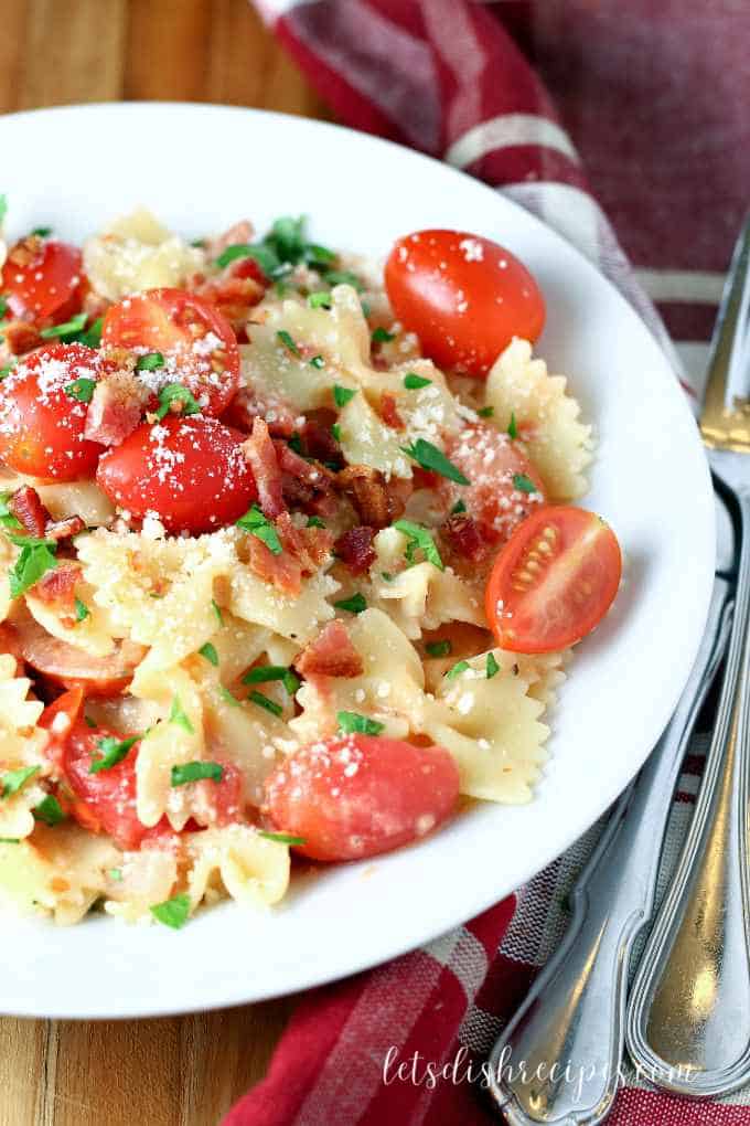 Bacon Lettuce and Tomato Pasta