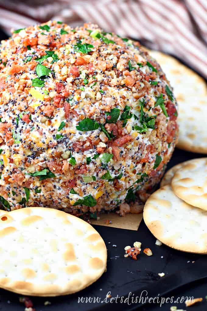 Bacon Pecan Cheeseball