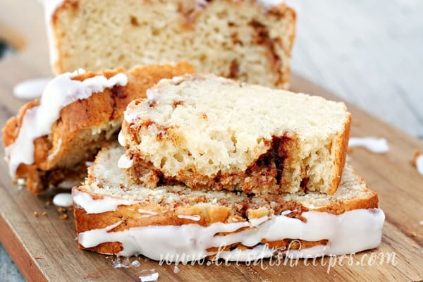 Cinnamon Roll Quick Bread