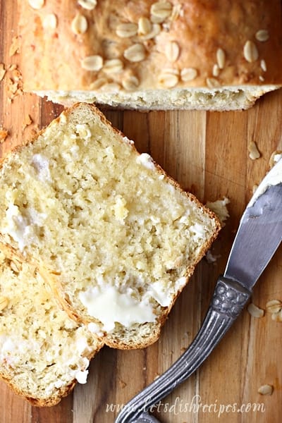 No-Knead Honey Oat Bread