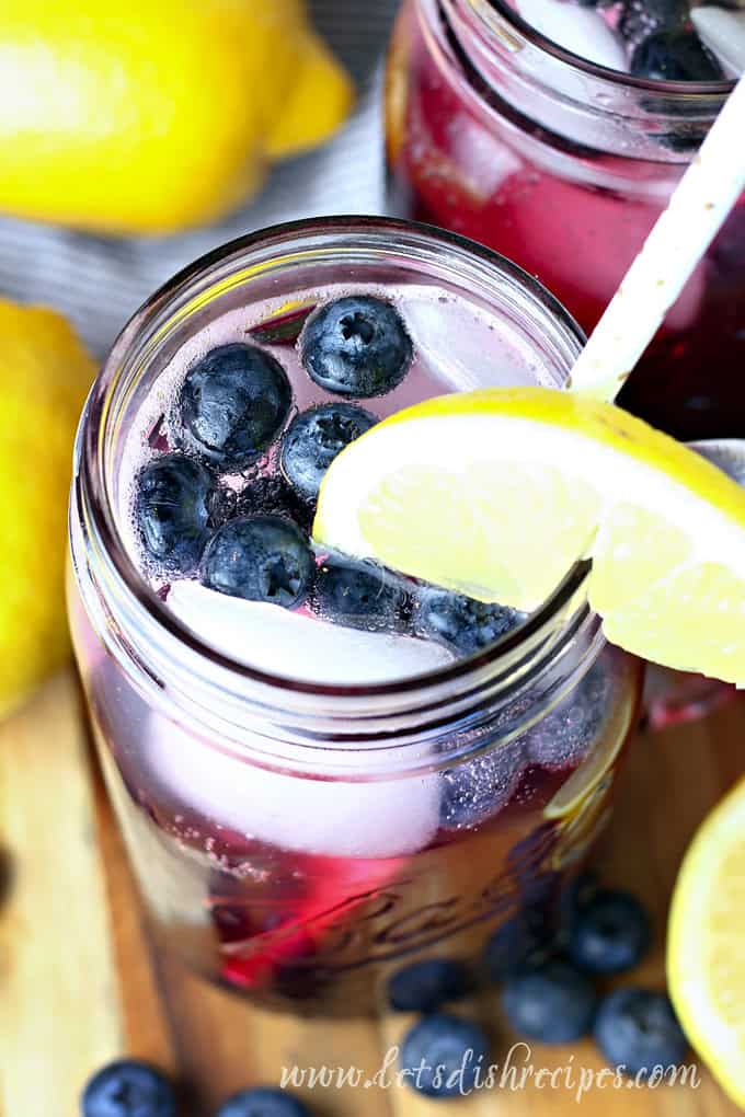 Sparkling Blueberry Lemonade