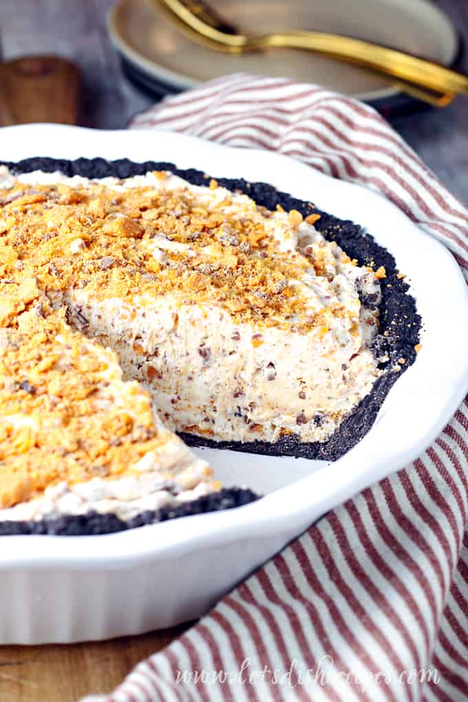 Frozen Butterfinger Pie