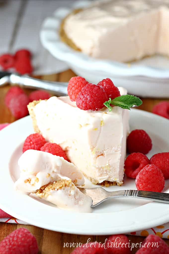 Frozen Raspberry Lemonade Pie