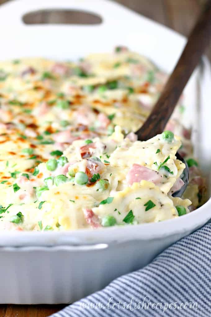 Cheesy Ravioli with Ham and Peas