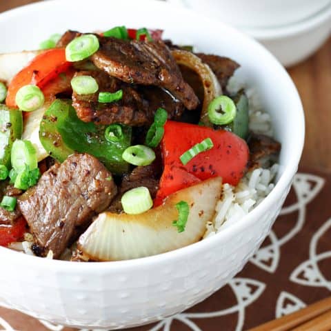 Easy Black Pepper Beef feature