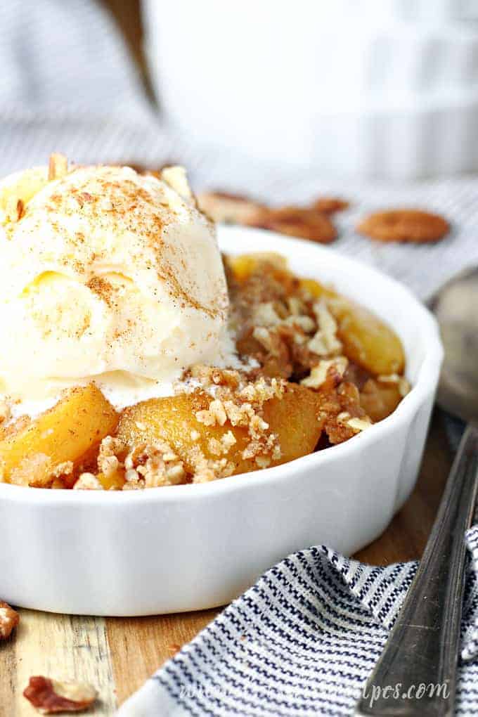 Slow Cooker Peach Crisp