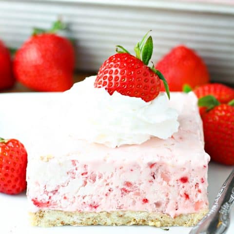 Frozen Strawberry Cream Pie Bars feature