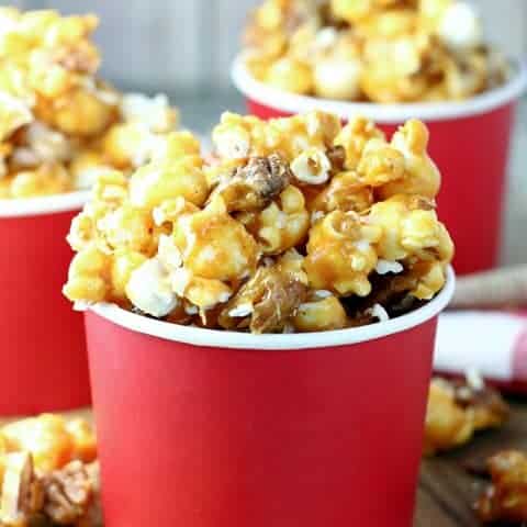 Spicy Pecan Caramel Corn feature