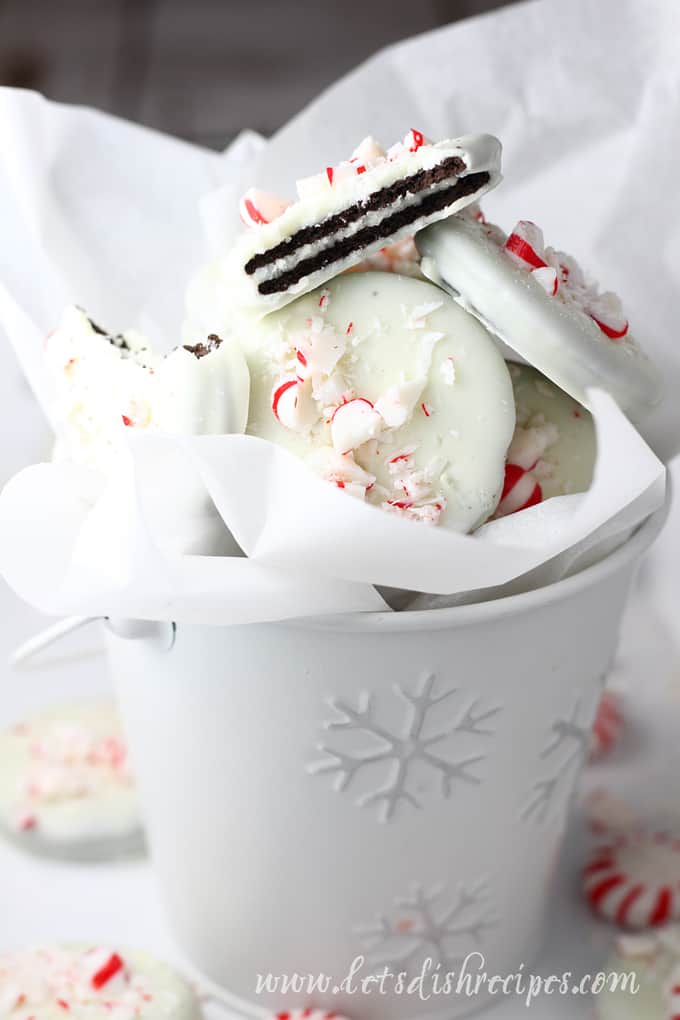 Easy Oreo Peppermint Bark