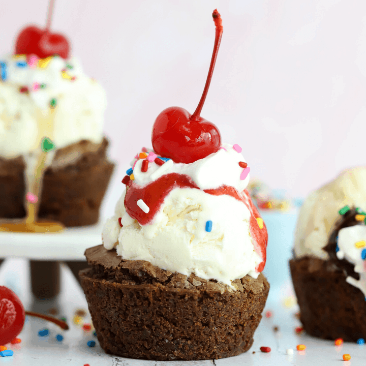 Brownie Cup Sundaes