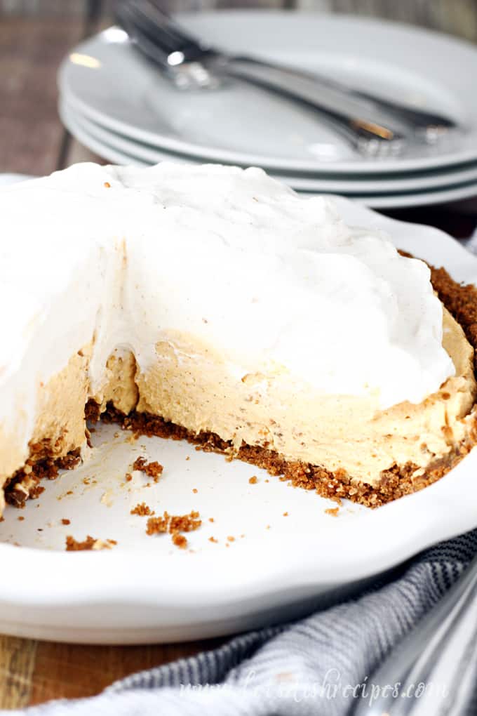 No-Bake Pumpkin Mousse Pie