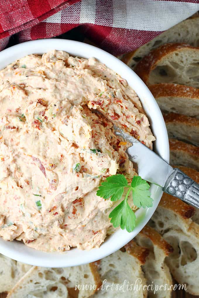 Sun-Dried Tomato Artichoke Dip