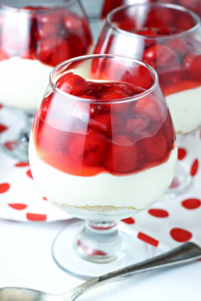 No-Bake Cherry Cheesecake Dessert