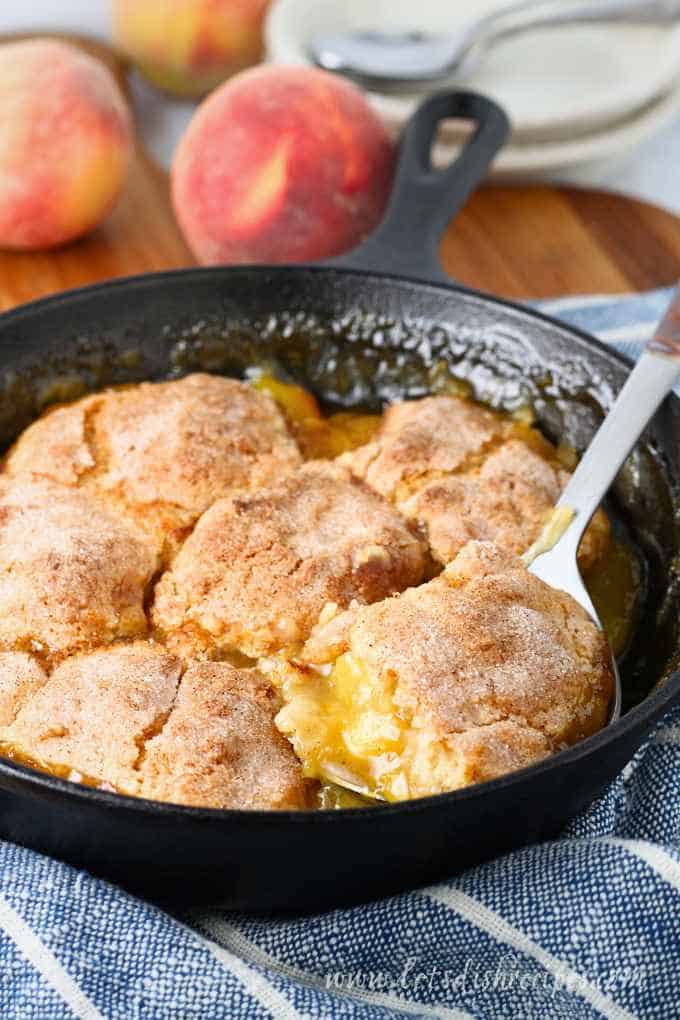 Old Fashioned Peach Cobbler