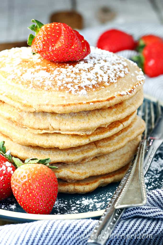 Whole Wheat Blender Pancakes