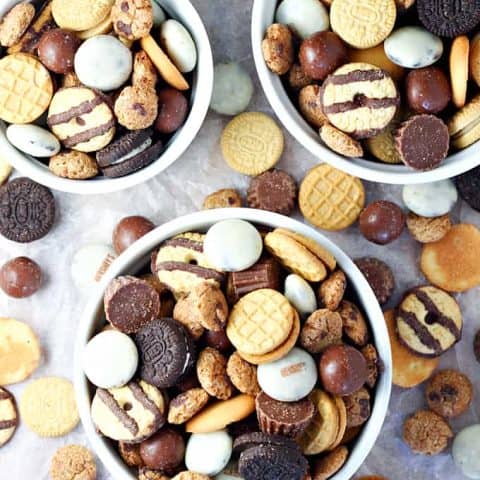 Cookie Crunch Snack Mix feature