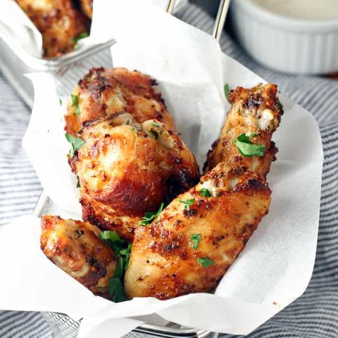 Air Fryer Herb Garlic Chicken Wings feature