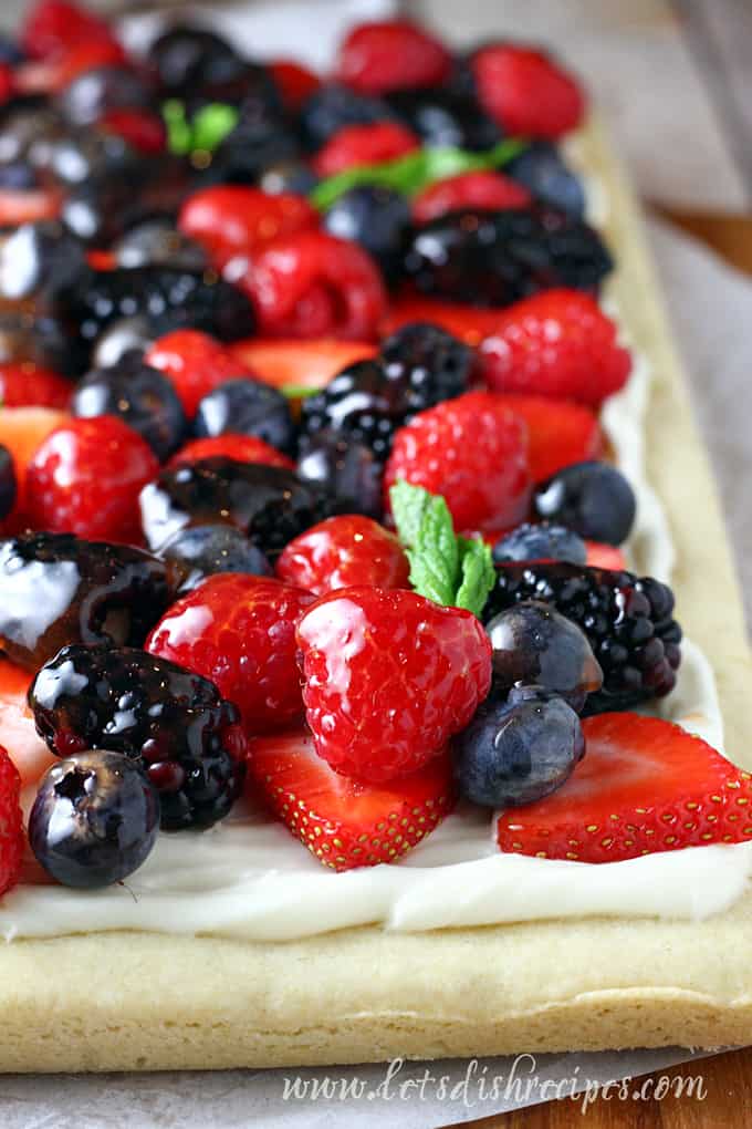 Deep Dish Fruit Pizza